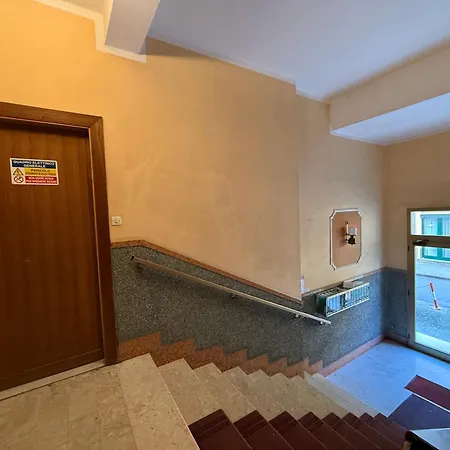 דירה House Farorosmarino By World קיאברי